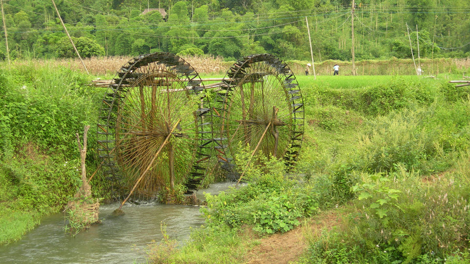 PuLuong water wheels - Mai Chau Vietnam